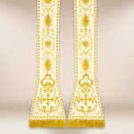 Stola ricamata romana ecru