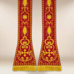 Stola ricamata romana rossa