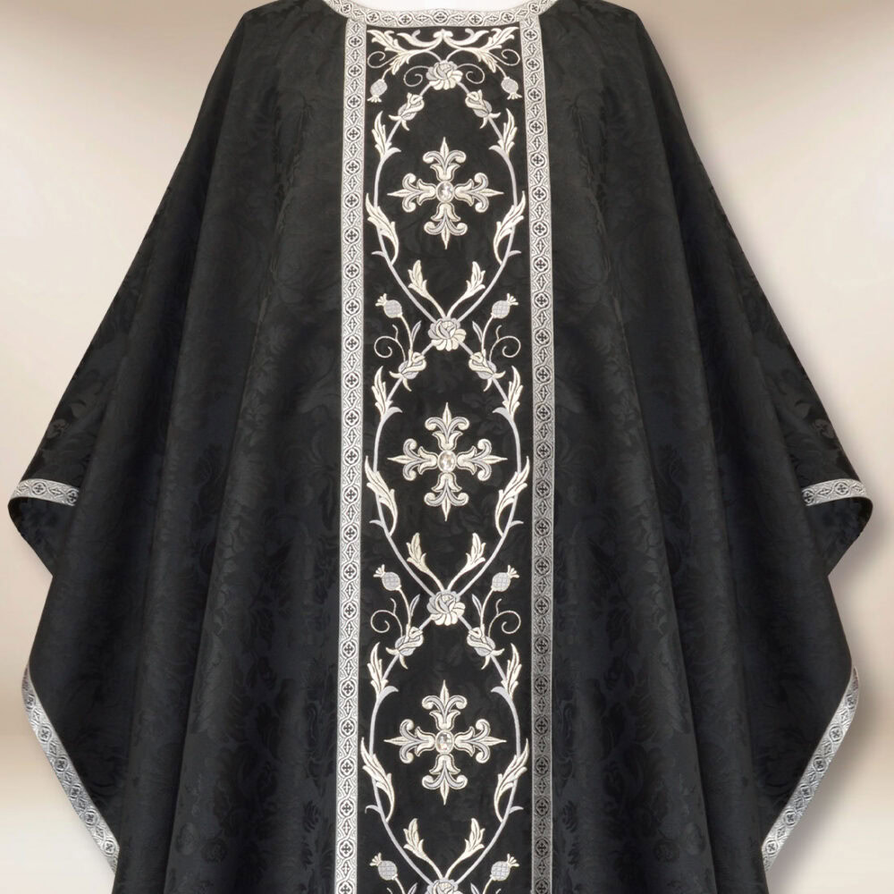 Casula liturgica ricamata nera