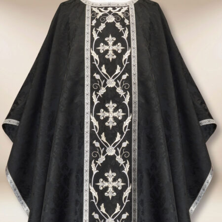 Casula liturgica ricamata nera