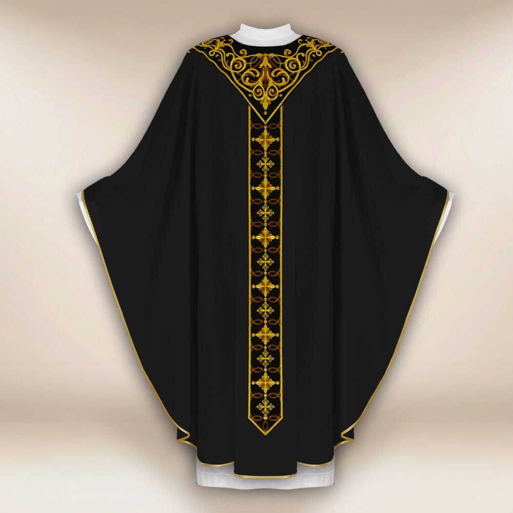 Casula ricamata nera