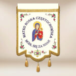 Bandiera ricamata con l'immagine della Madonna di Częstochowa