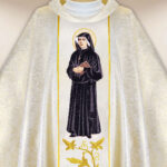 Casula sacerdotale ricamata Santa Faustina