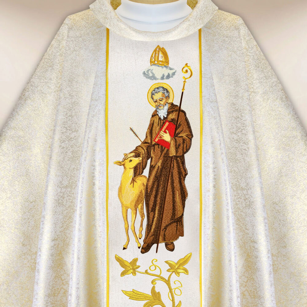 Casula sacerdotale ricamata di San Ildefonso