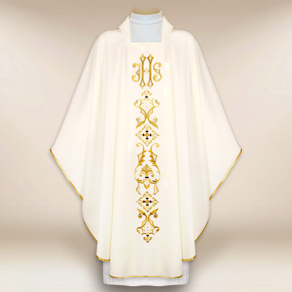 Casula sacerdotale ricamata ecru con siMadonnaolo IHS