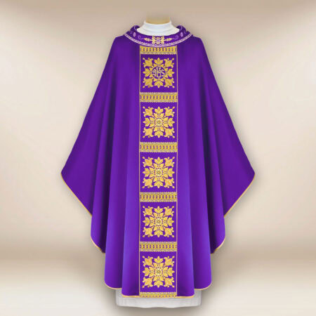 Casula liturgica ricamata viola