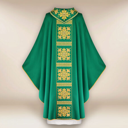 Casula liturgica ricamata verde