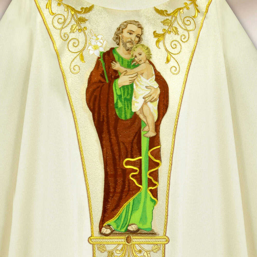 Casula sacerdotale ricamata con l'immagine di San Giuseppe
