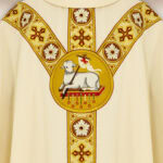 Casula sacerdotale ricamata Agnello di Dio