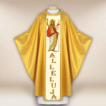 Casula liturgica con il motivo di Gesù Risorto