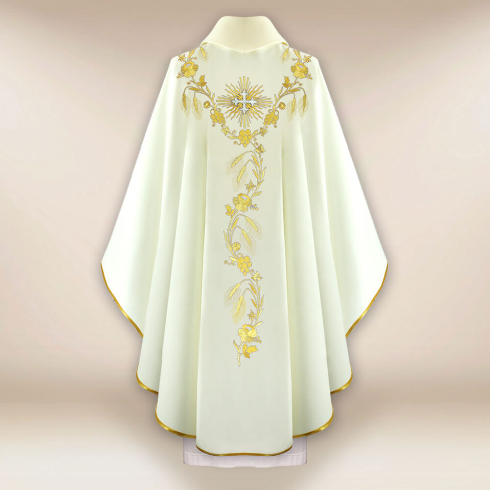 Ornat haftowany “Dominium”