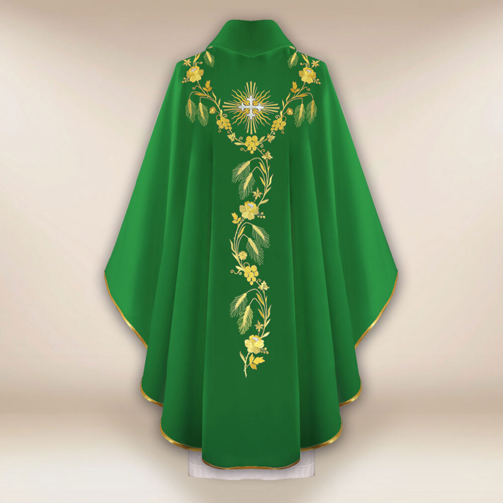 Ornat haftowany “Dominium”