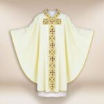 Casula sacerdotale ricamata ecru
