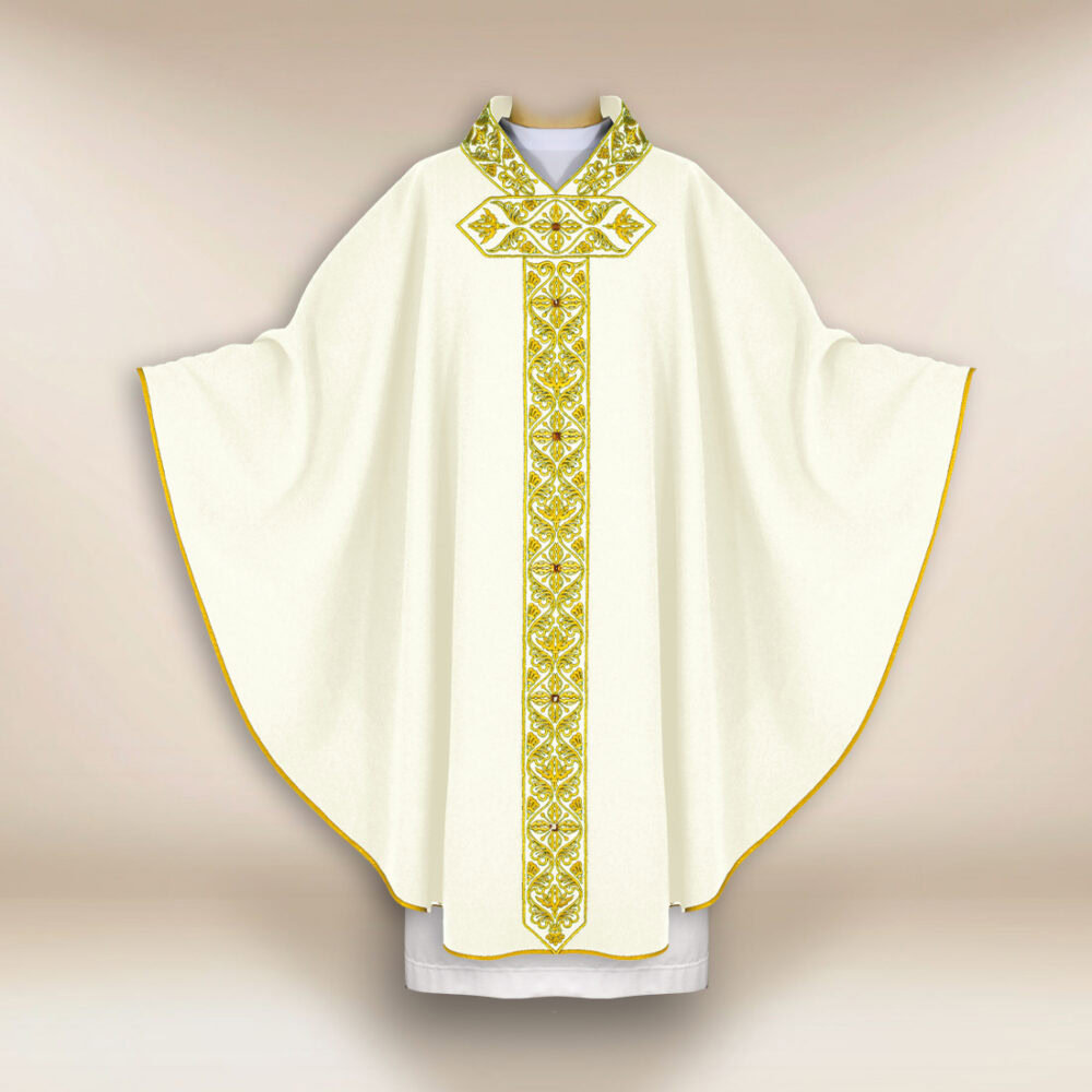 Casula sacerdotale ricamata ecru