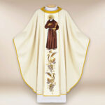 Casula sacerdotale ricamata San Padre Pio