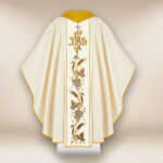 Casula sacerdotale ricamata San Padre Pio