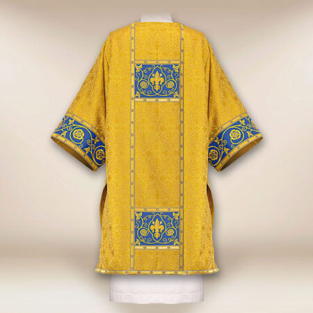 Dalmatica liturgica dorata Conchiglie di San Giacomo