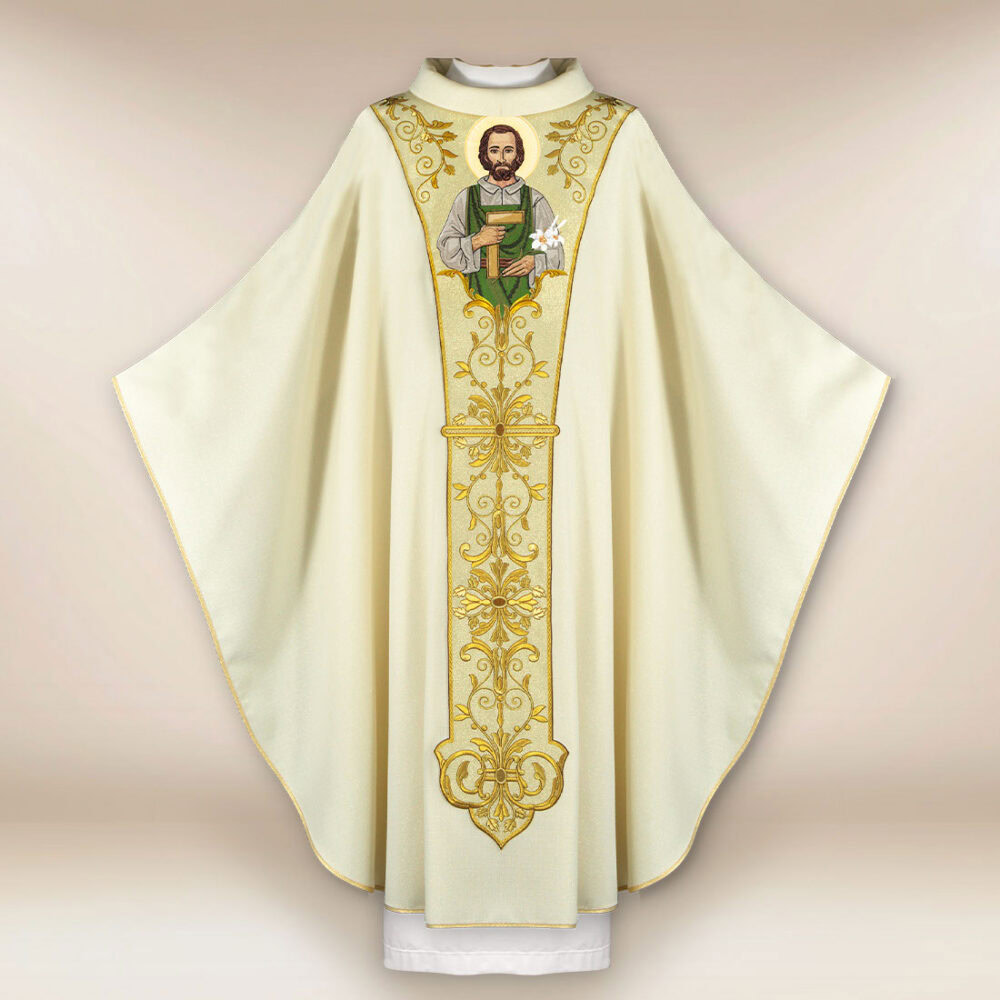 Casula sacerdotale ricamata con l'immagine di San Giuseppe