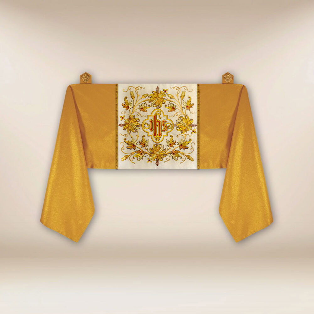 Velo omerale ricamato oro
