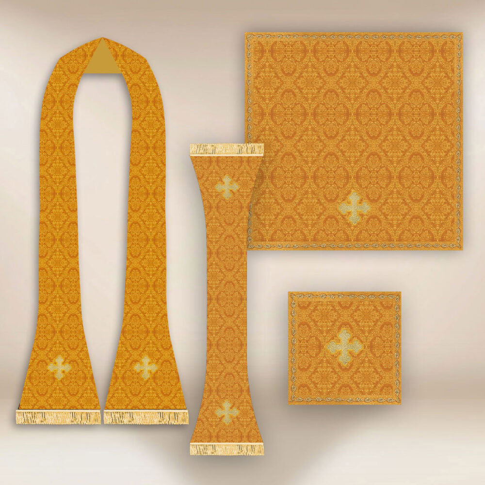 Casula romana replica Trinità