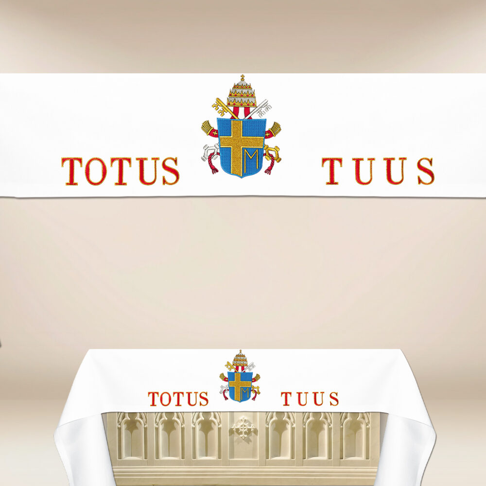 Obrus haftowany “Totus Tuus” na dowolny wymiar