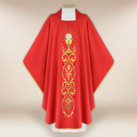 Bellissima casula sacerdotale ricamata rossa con motivo del calice