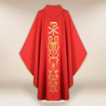 Casula liturgica con motivo PX rosso