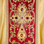 Casula sacerdotale in seta ricamata