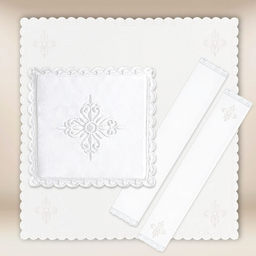 Servizio da messa bianco